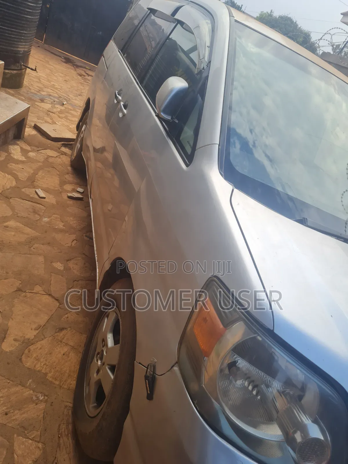 Toyota Noah 2005 Silver