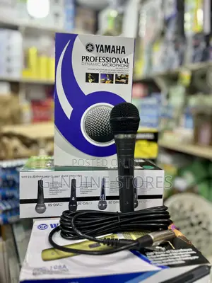 Yamaha Microphone With Wire.