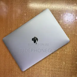 Laptop Apple MacBook Pro 2019 16GB Intel Core i7 SSD 512GB