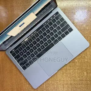 Laptop Apple MacBook Pro 2019 16GB Intel Core i7 SSD 512GB