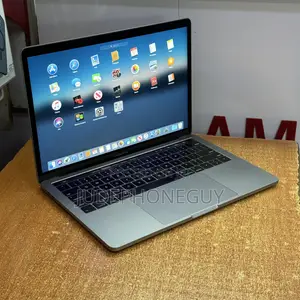 Laptop Apple MacBook Pro 2019 16GB Intel Core i7 SSD 512GB