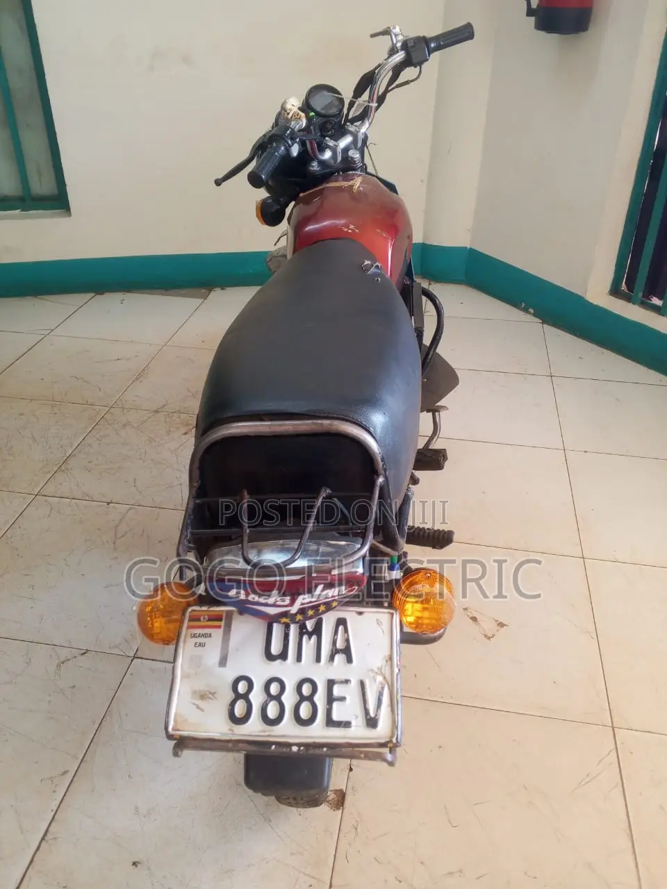 Bajaj Boxer 100 2024 Red