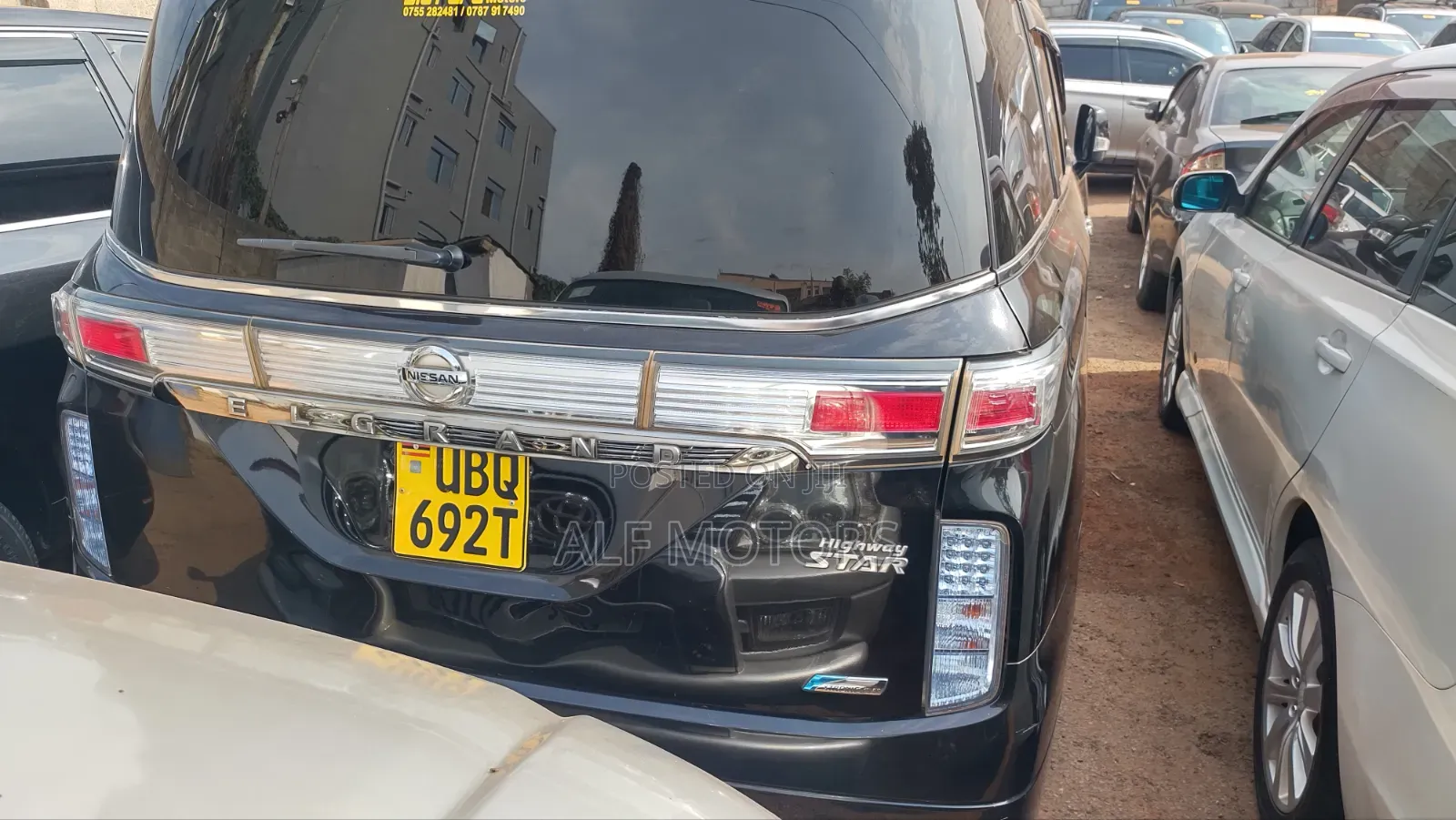 Nissan Elgrand 2016 Black