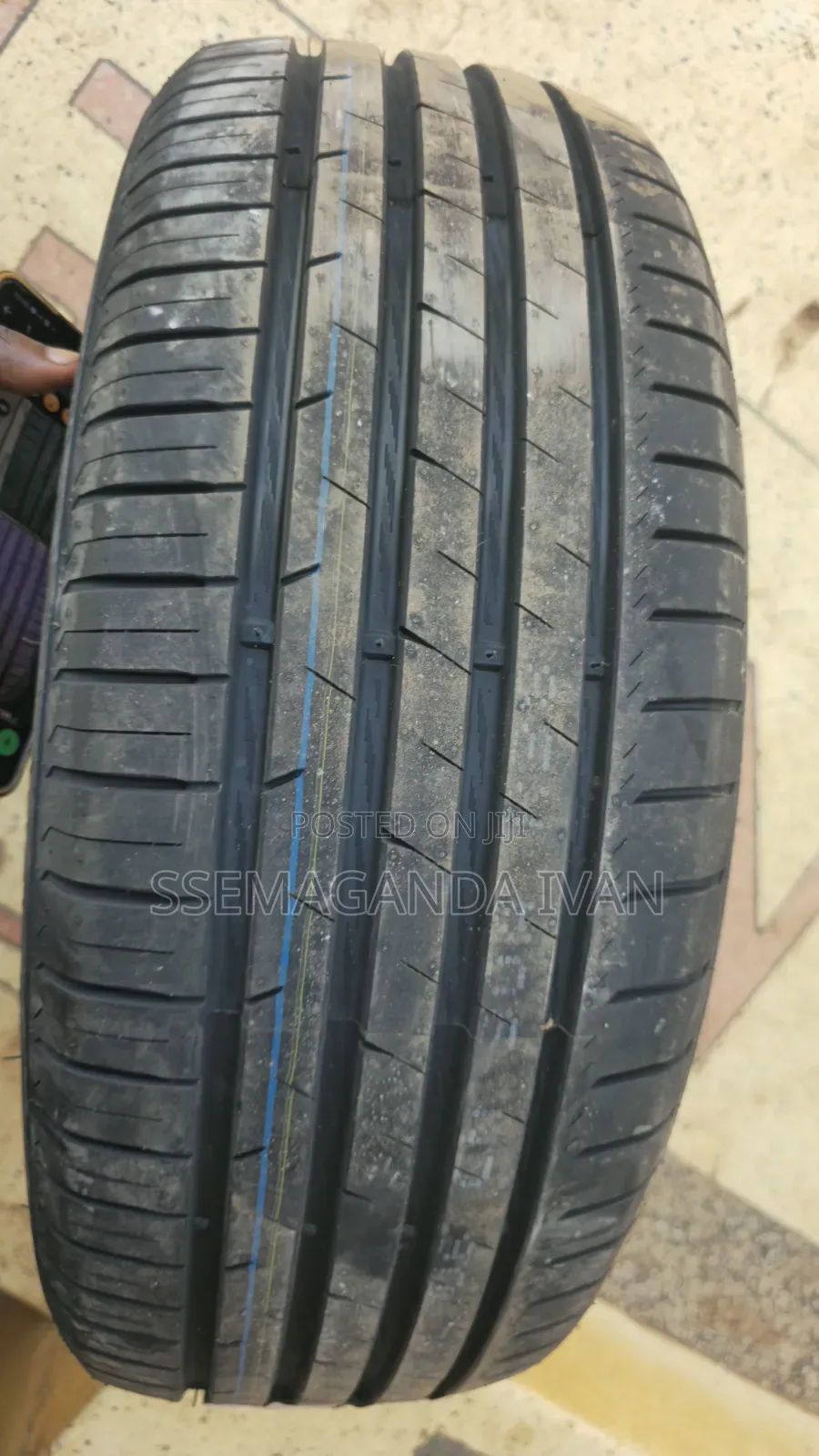 215/55r17 98w BOLT Tyres