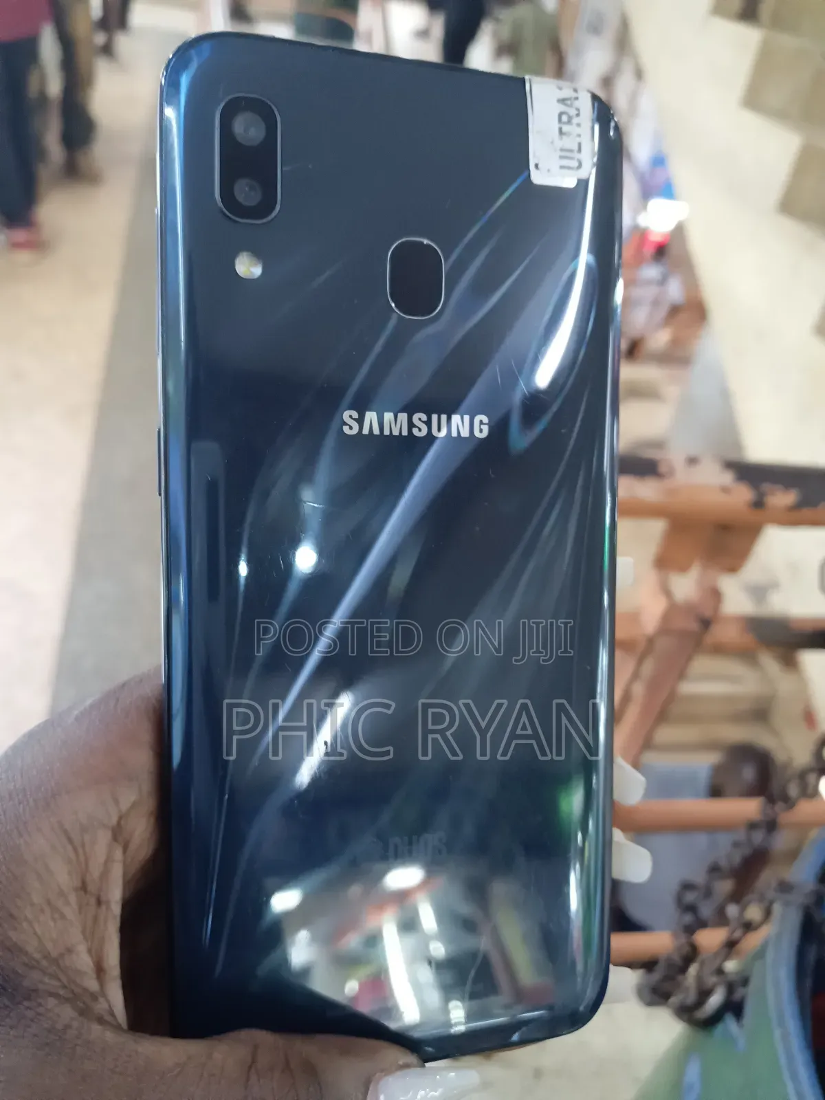Samsung Galaxy A30 64 GB Blue