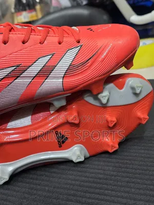 Soccer Boots TEAMGIEST Model
