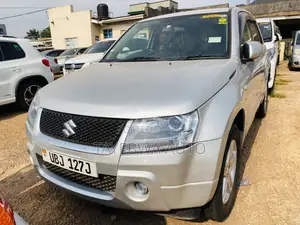 Suzuki Escudo 2008 Silver