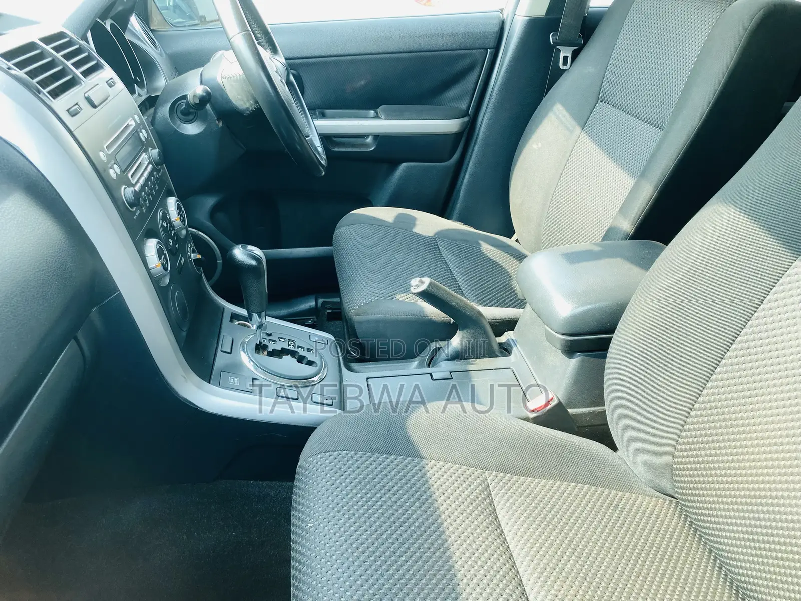 Suzuki Escudo 2008 Silver