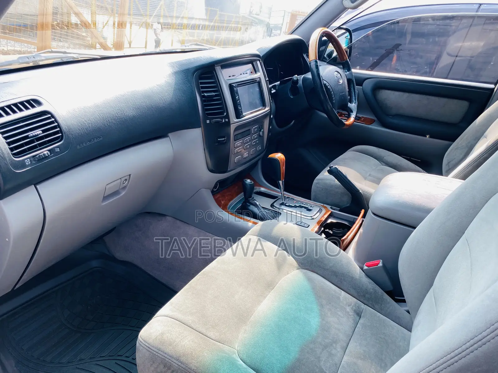 Toyota Land Cruiser 2002