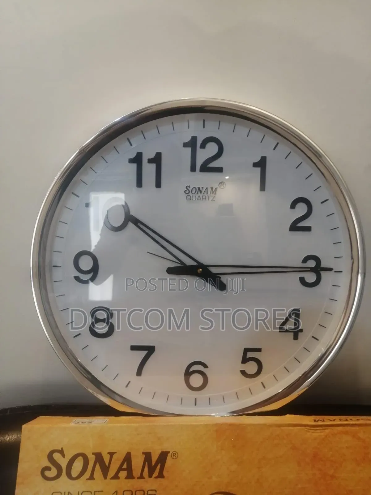 Medium Sonam Quartz Wall Clock,