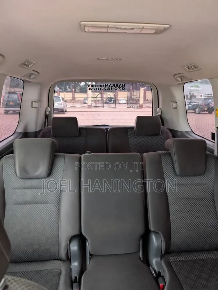 Toyota Noah 2009 Black