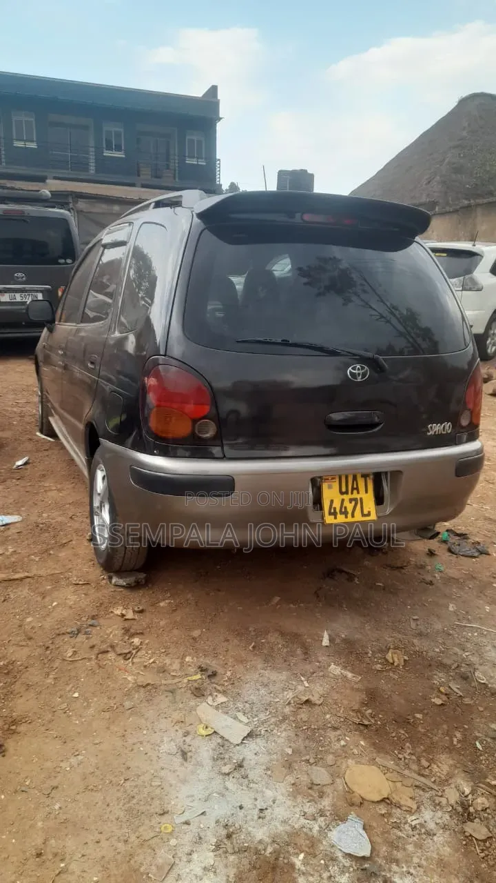 Toyota Corolla Spacio 1999 Black