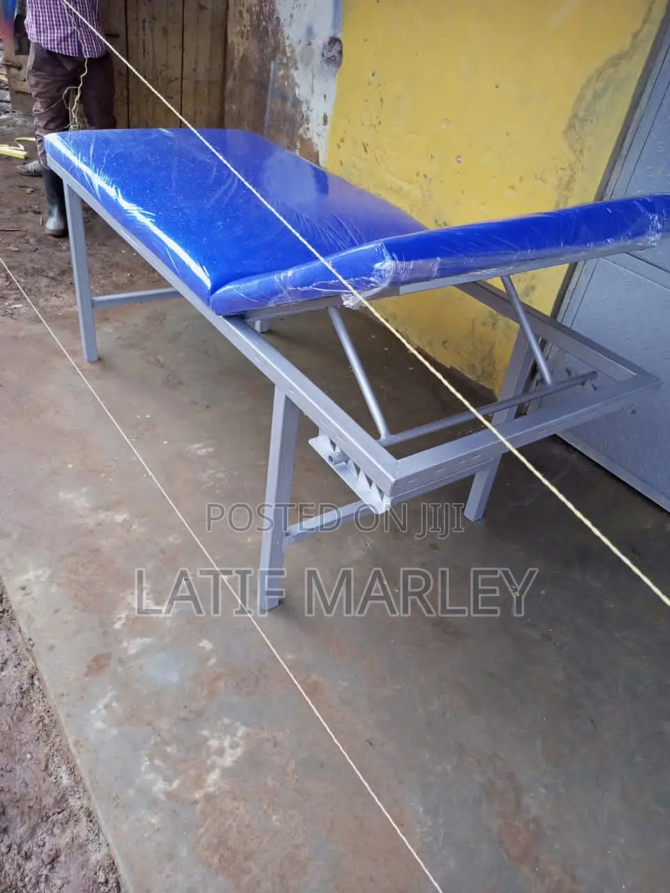 Massage Bed