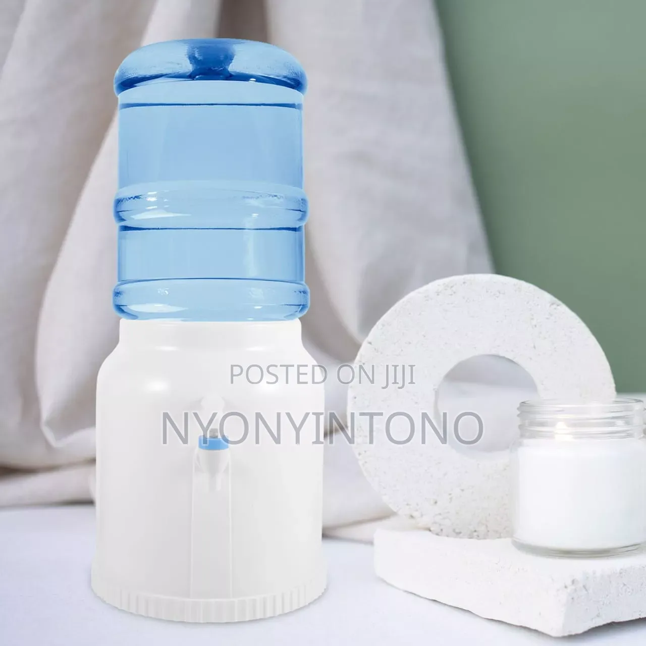 Lucid Non Electric Portable Table Top Water Dispenser