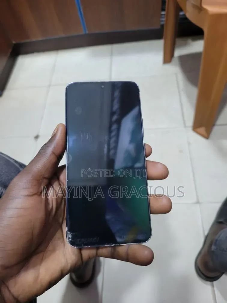 Samsung Galaxy S22 5G 128 GB Black