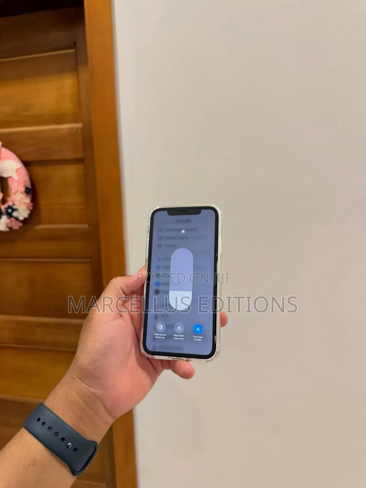 Apple iPhone 11 64 GB White