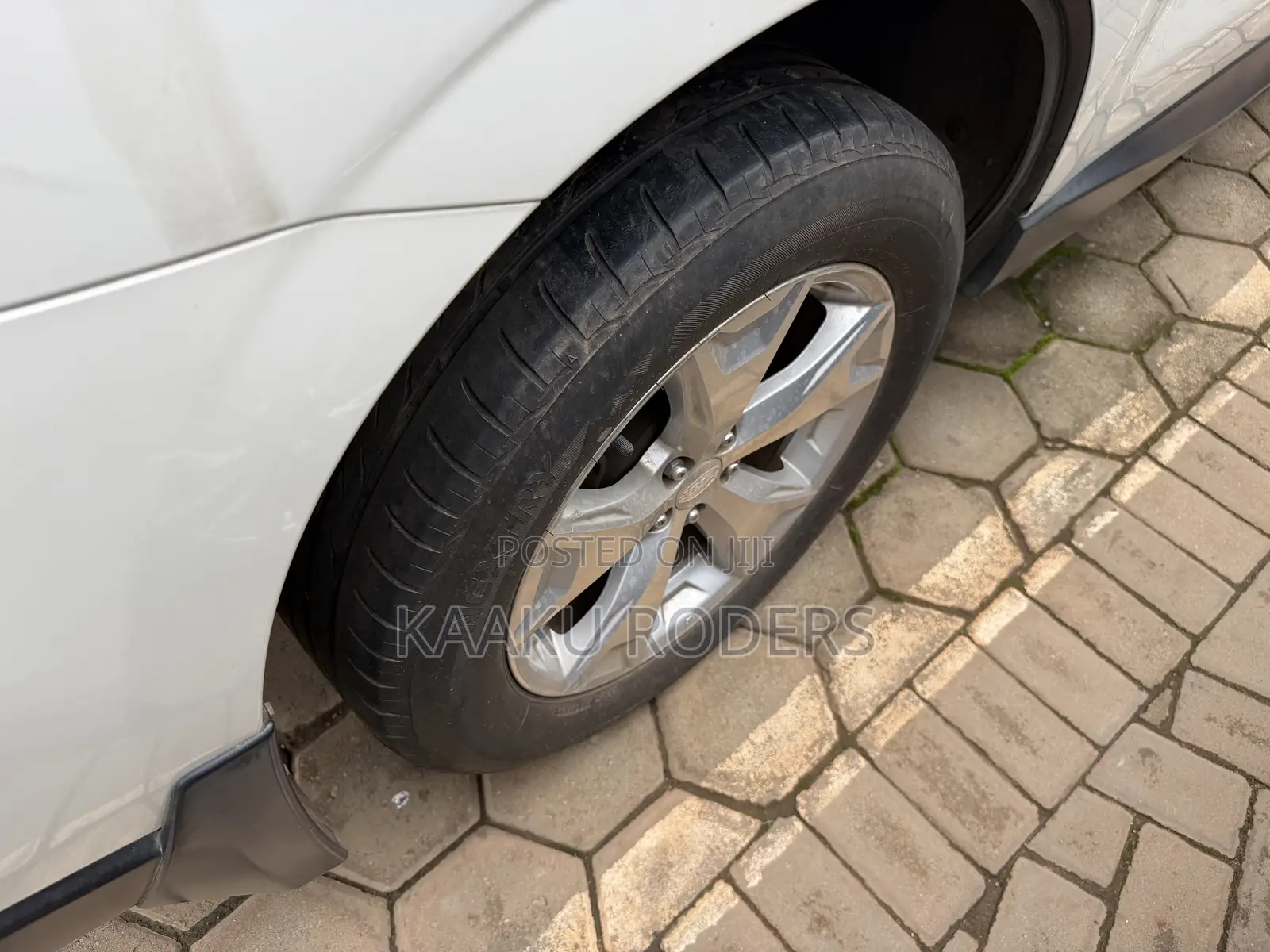 Subaru Forester 2.0XT Premium 4dr SUV AWD (2.0L 4cyl Turbo CVT) 2014