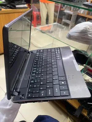 Laptop Acer Aspire 3600 4GB Intel Celeron HDD 250GB