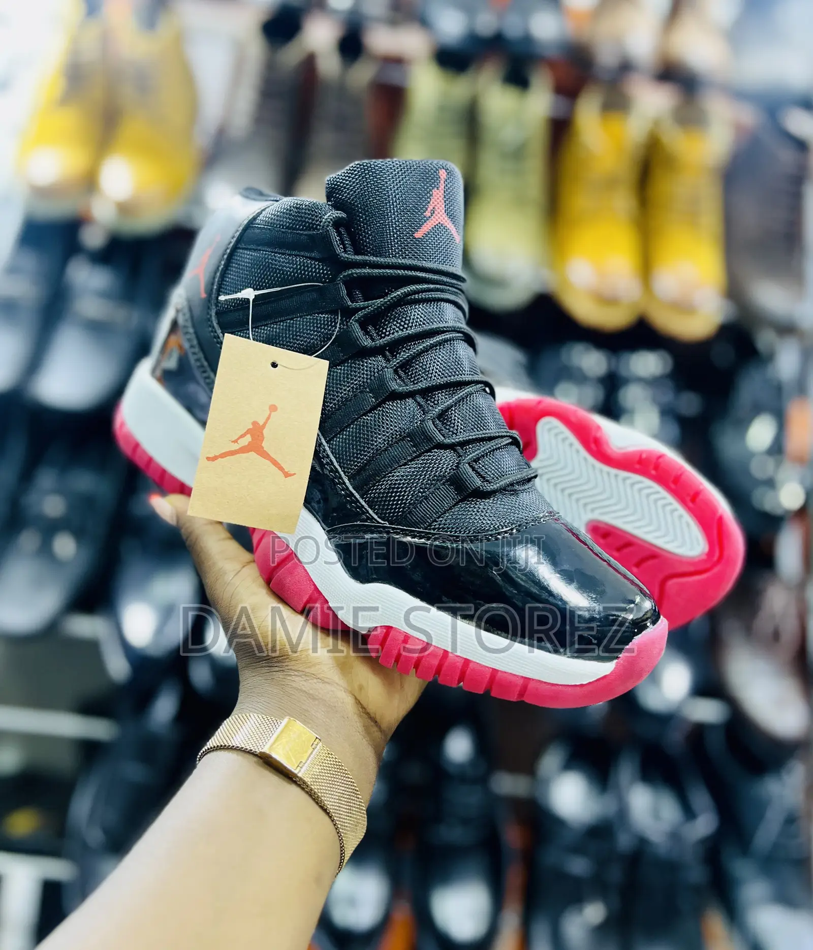 Mens Jordan11