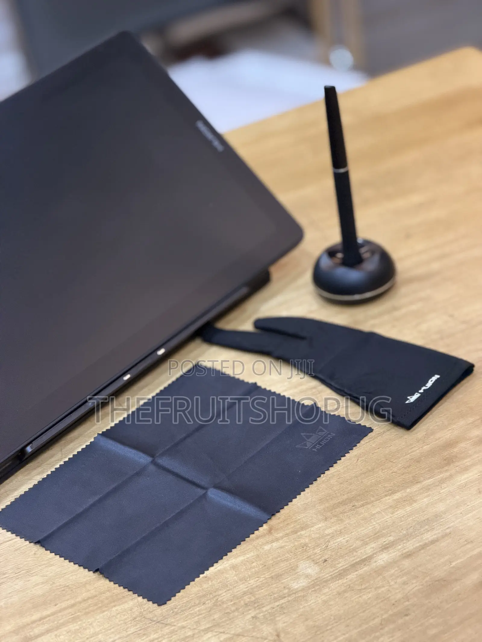 Huion Kamvas13(Gen3)Creative Pen Display – Professional Drawing Tablet