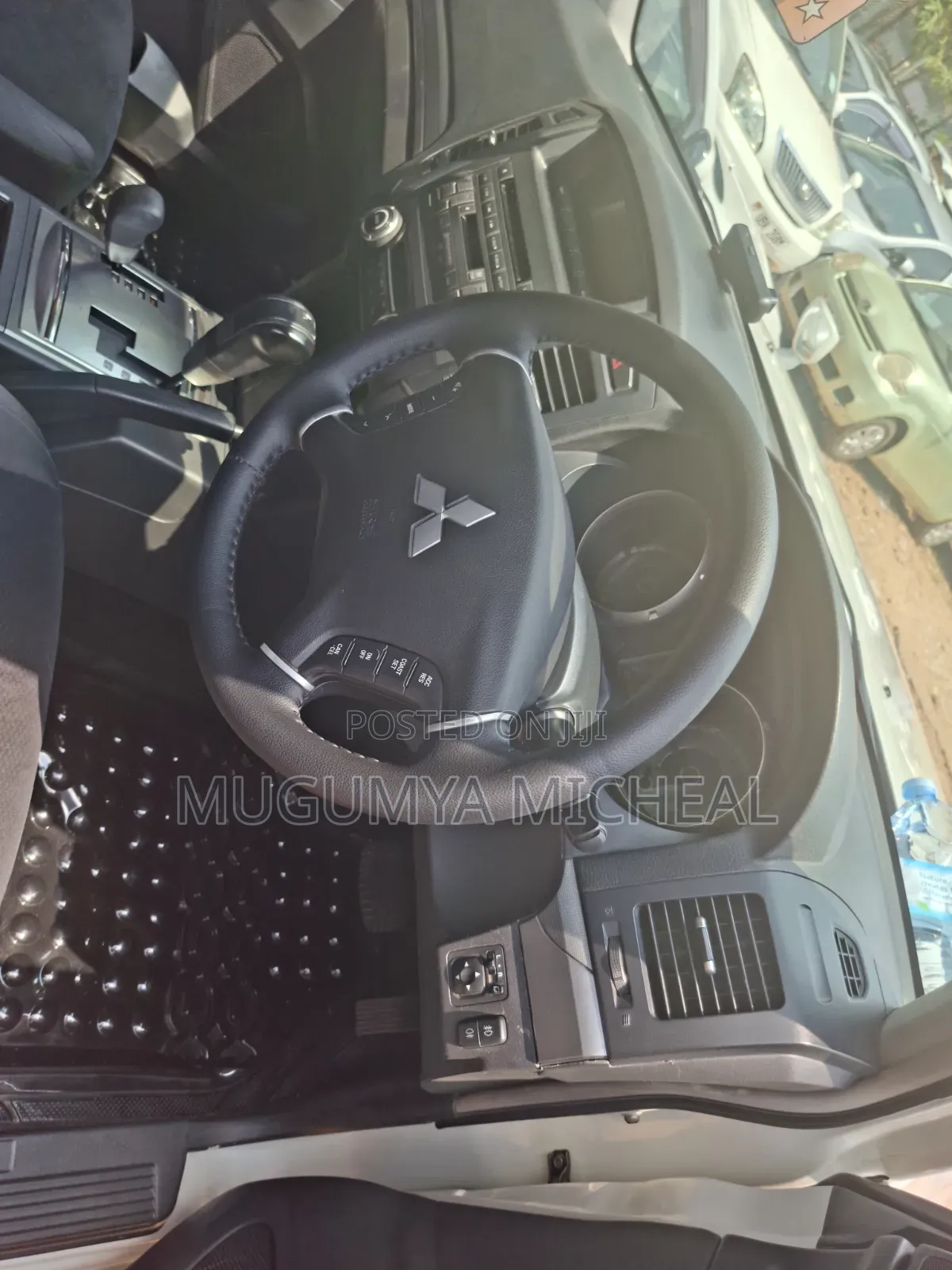 Mitsubishi Pajero 2008 White