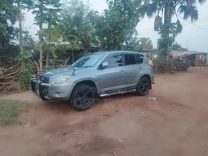 Toyota RAV4 2009