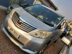 Toyota Alphard 2010 Silver