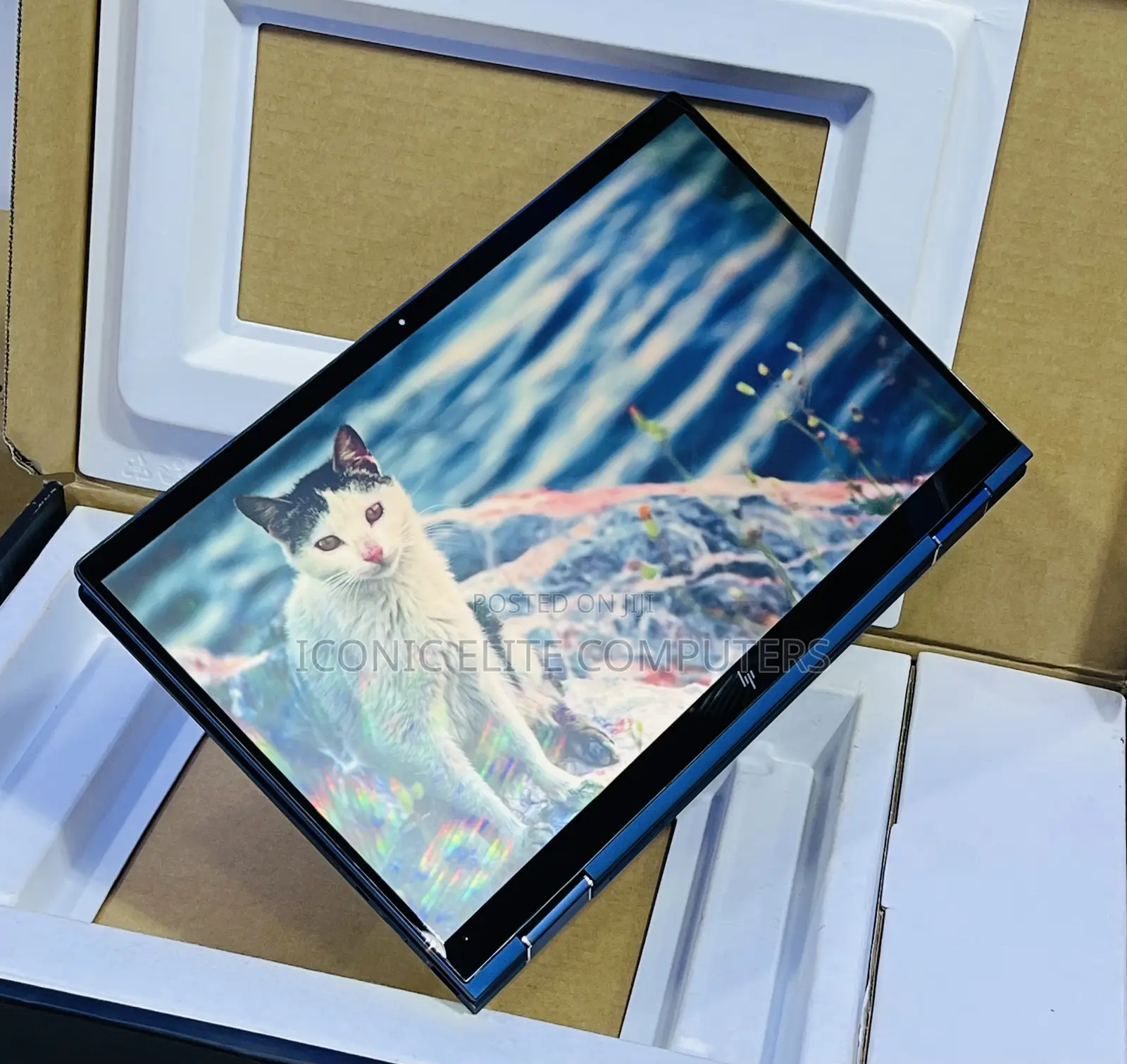 New HP Elite Dragonfly x360 11th Gen 32GB Intel Core i7 SSD 512GB
