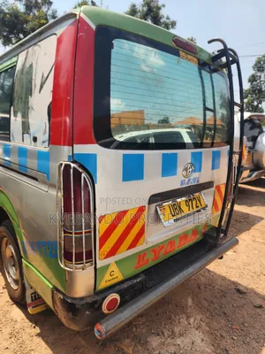 Toyota HiAce 2008 Silver
