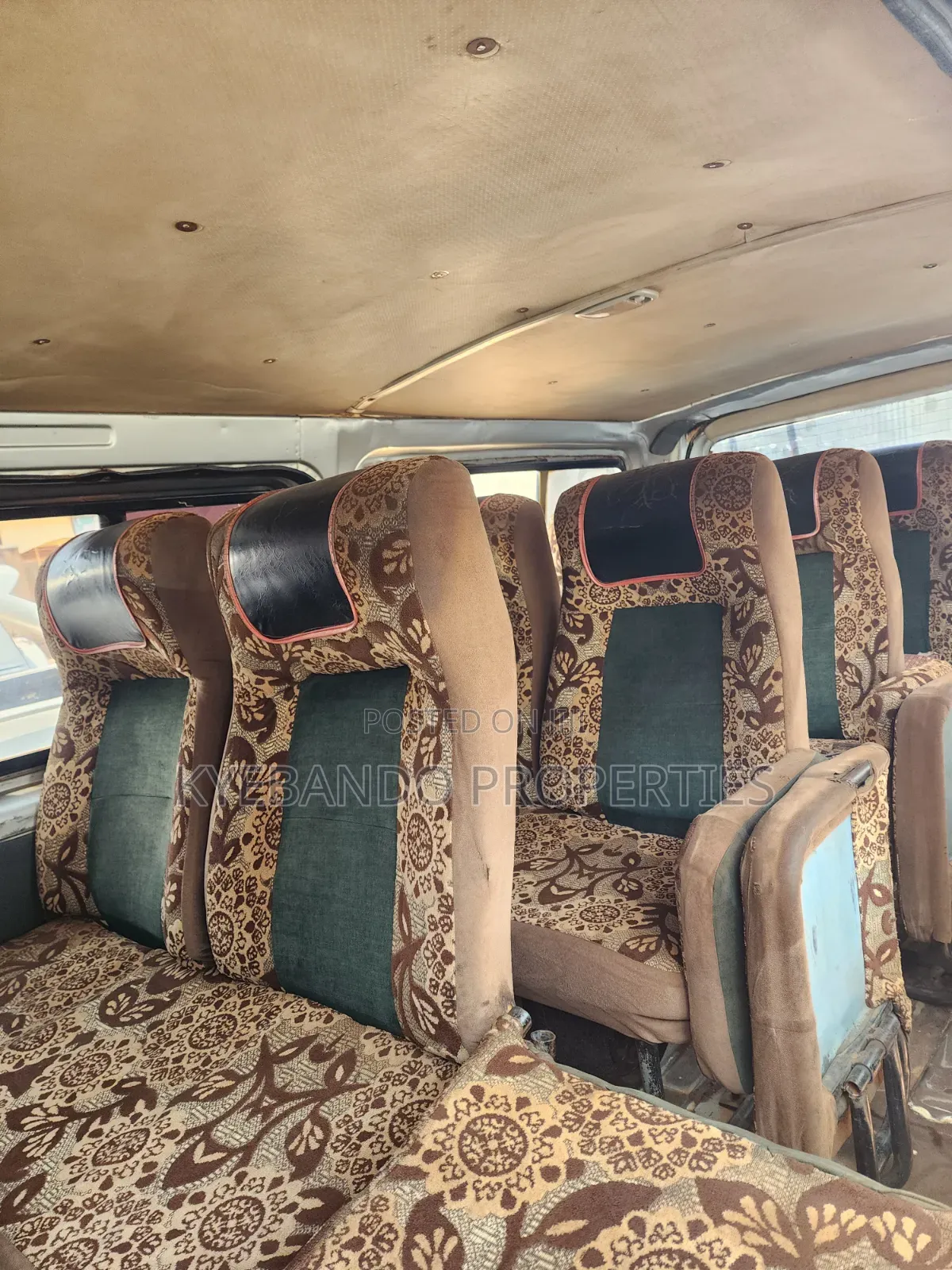 Toyota HiAce 2008 Silver