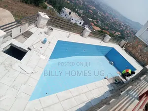 5bdrm Mansion in Ssabagabo-Makindye for sale