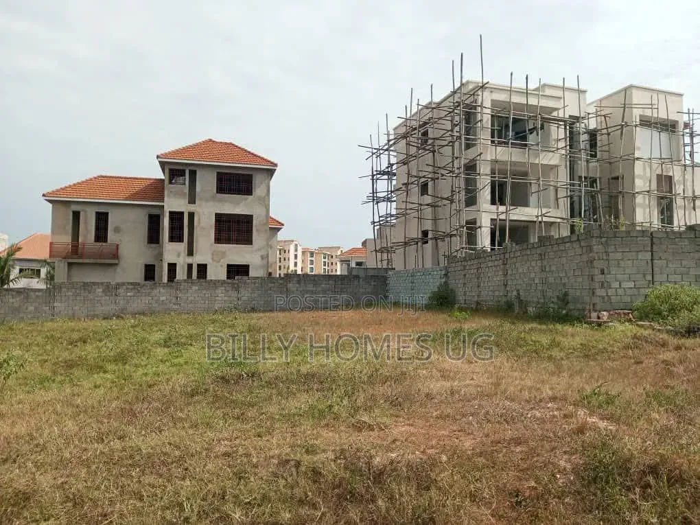 Very Prime Plot for Sale Located in Kigo-Munyonyo