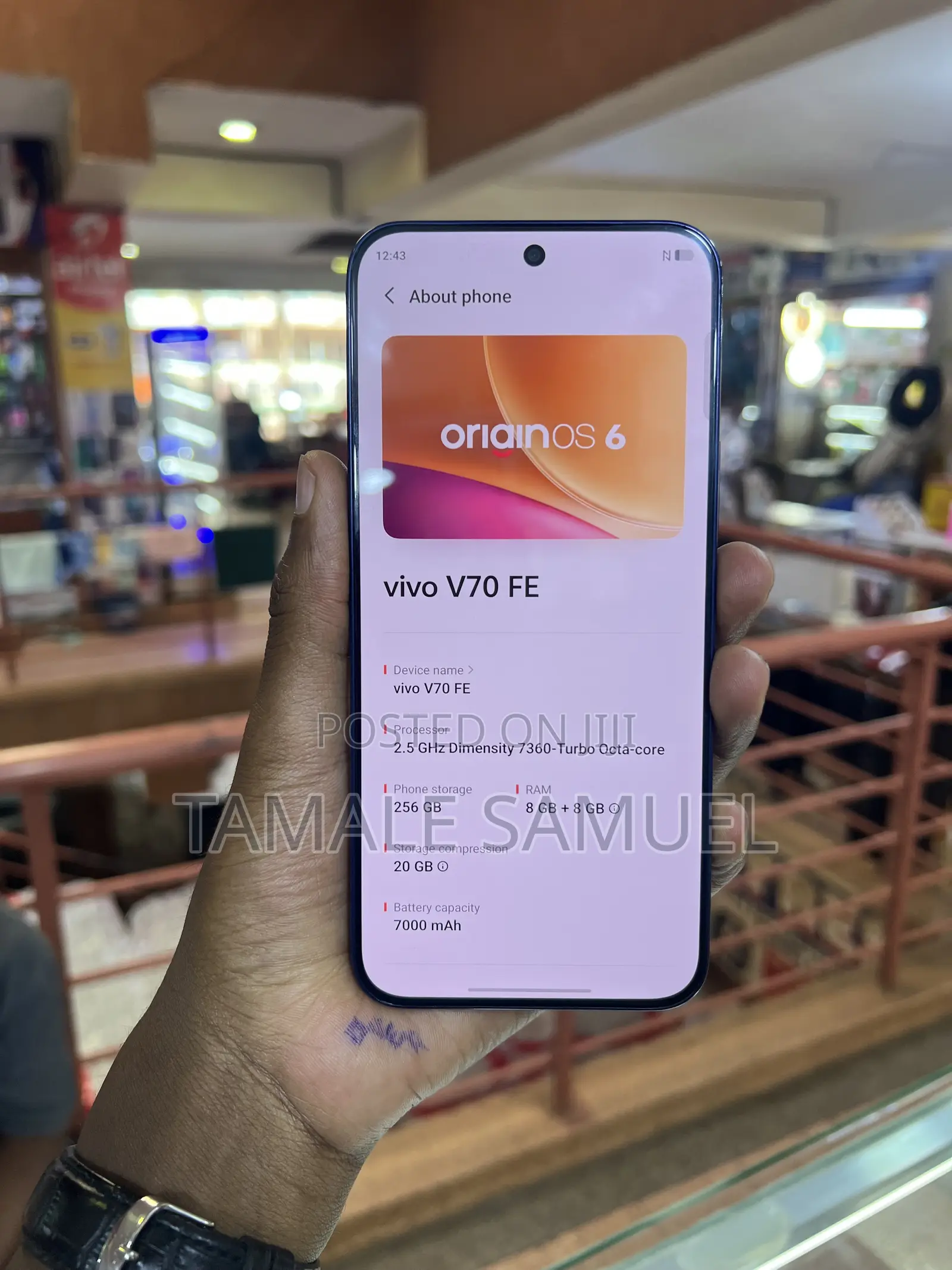 Vivo V70 256 GB Blue
