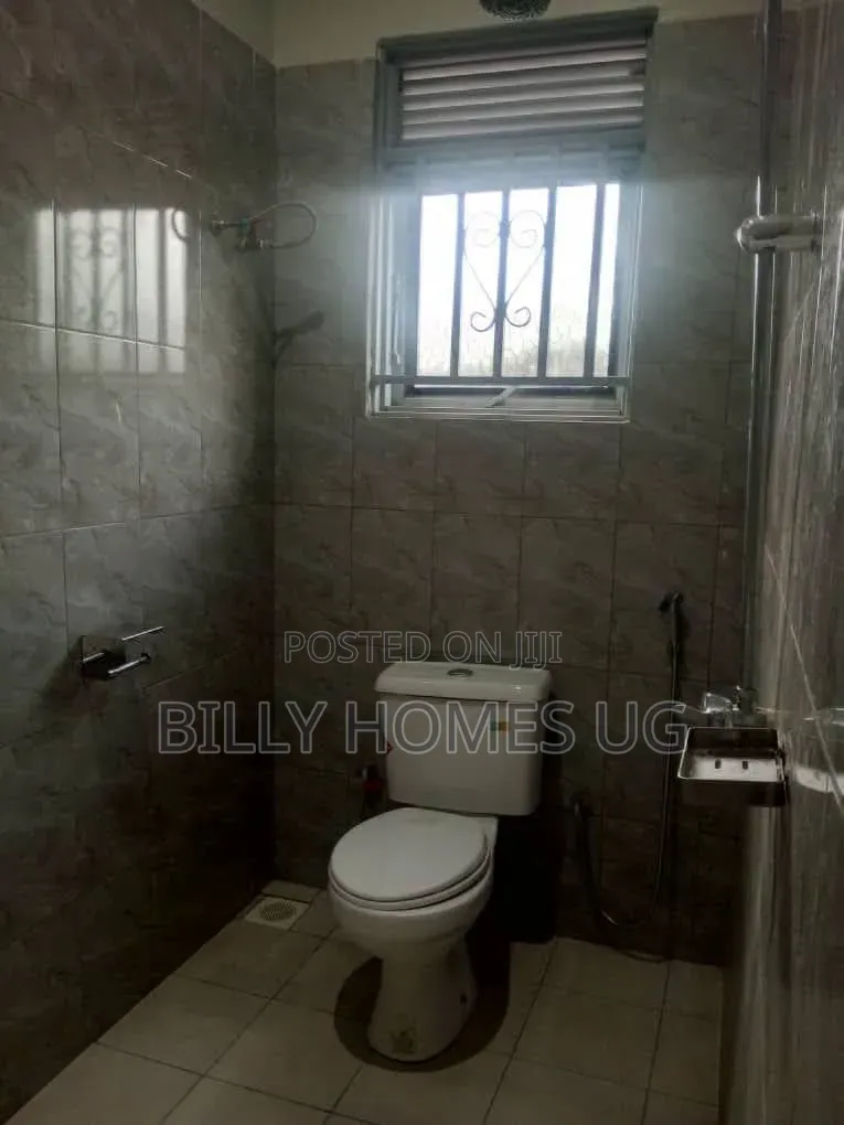 3bdrm House in Ssisa for sale