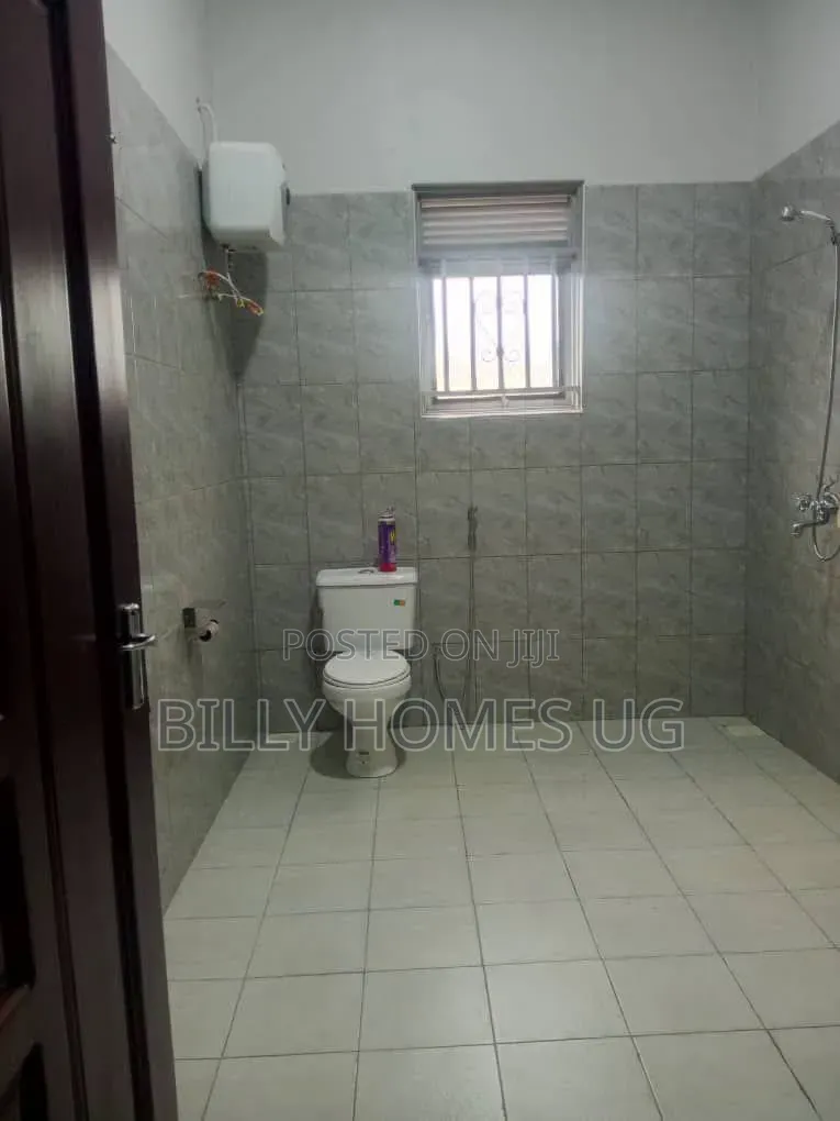 3bdrm House in Ssisa for sale