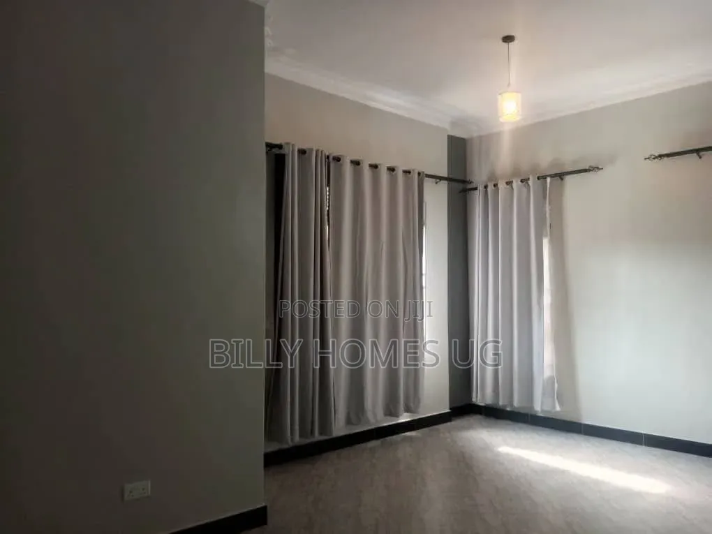 3bdrm House in Ssisa for sale