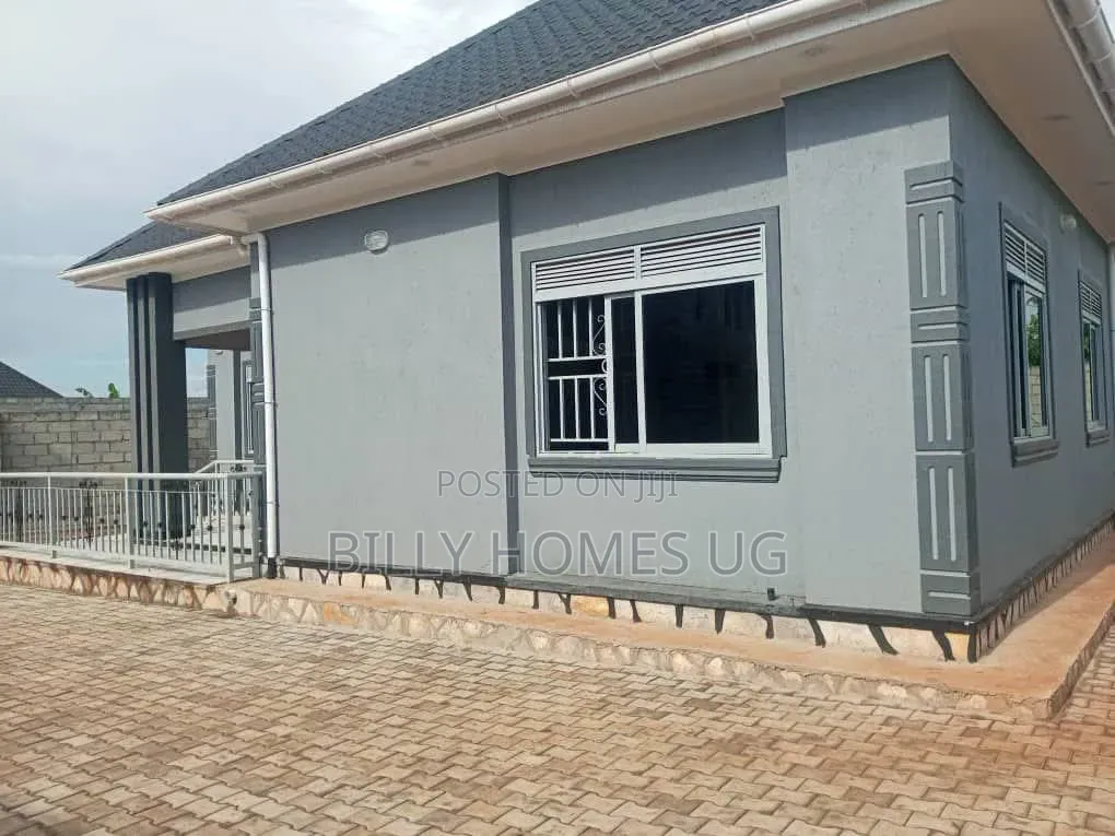 3bdrm House in Ssisa for sale