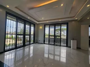 6bdrm Mansion in Kira for sale