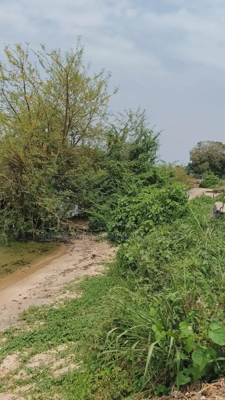  Lakeshore Land for Sale – Garuga, Entebbe Road
