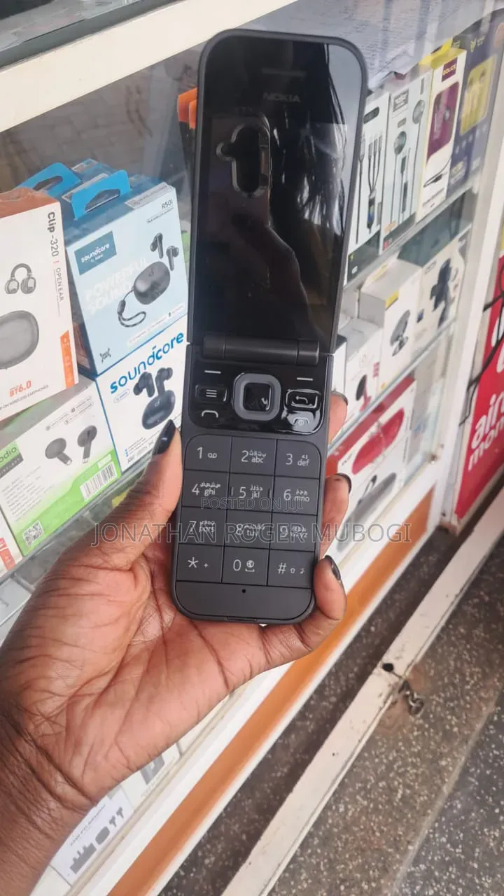 New Nokia 2720 Flip 512 GB Black