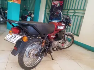 Bajaj Boxer 100 2024 Red