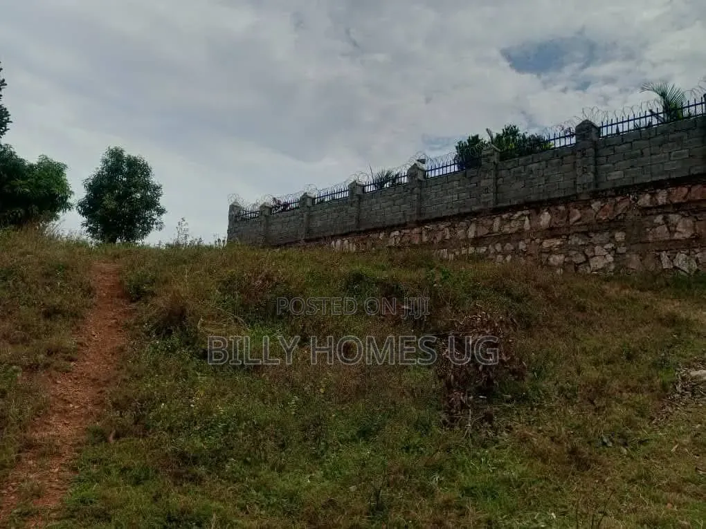 Lakeview Prime Plot for Sale in Mutungo-Kigo