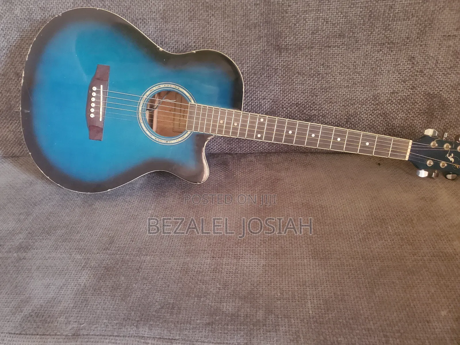Acoustic Guitar