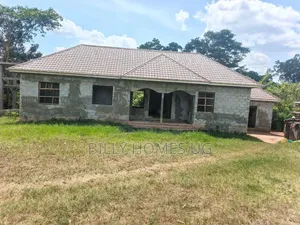 3bdrm House in Nama for sale