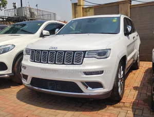 Jeep Grand Cherokee 2019 White