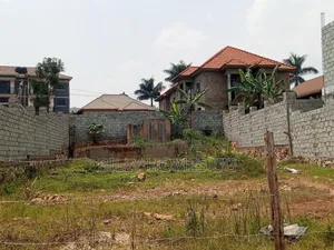 Plot for Sale Located in Seguku-Katale