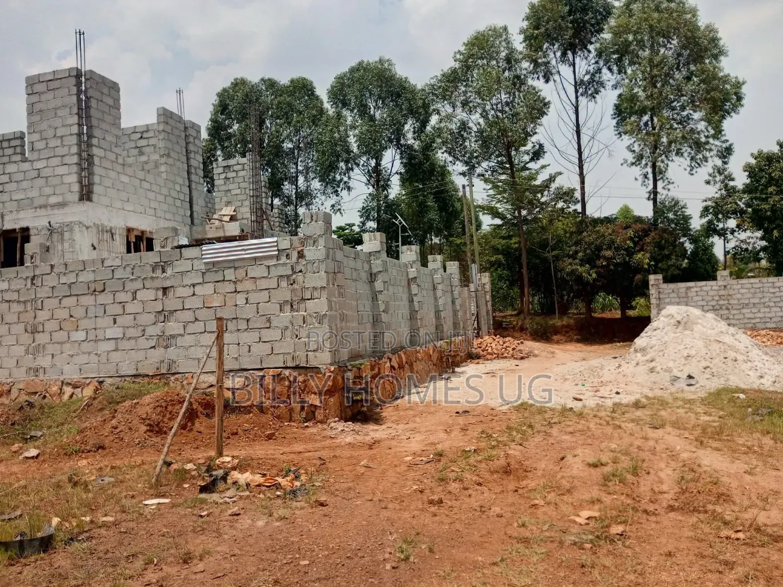 Plot for Sale Located in Seguku-Katale