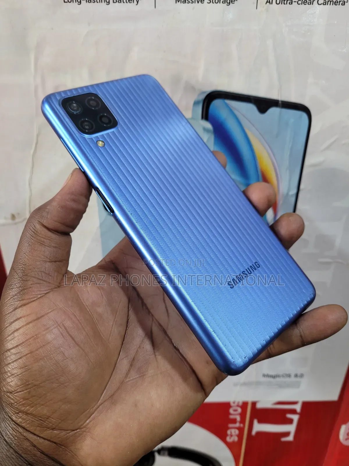 Samsung Galaxy M12 128 GB Blue