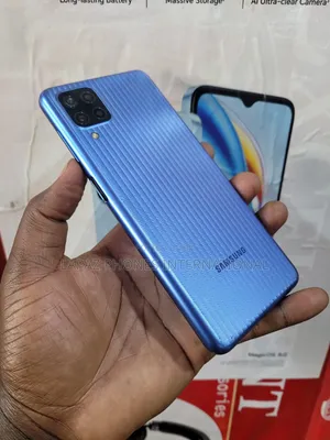 Samsung Galaxy M12 128 GB Blue