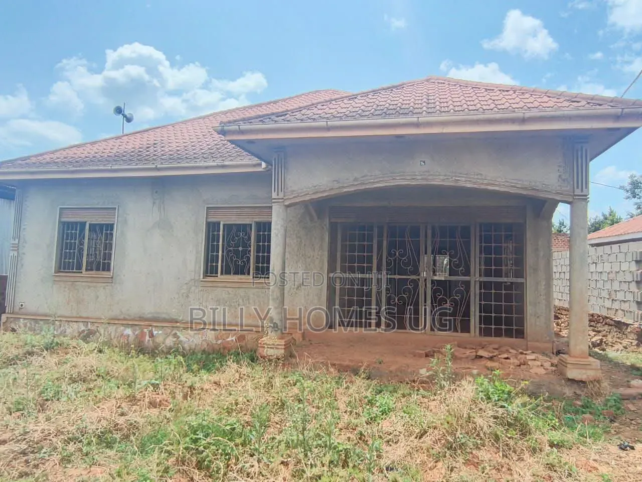 3bdrm House in Goma for sale